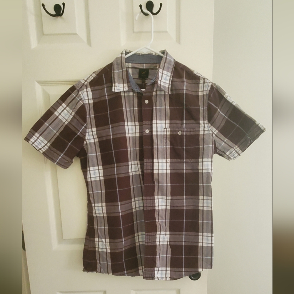 Lee Men's Brown Plaid Button Down Shirt